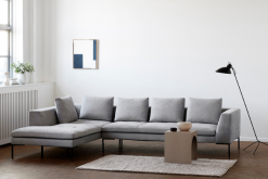 kvalitatīva auduma sofa