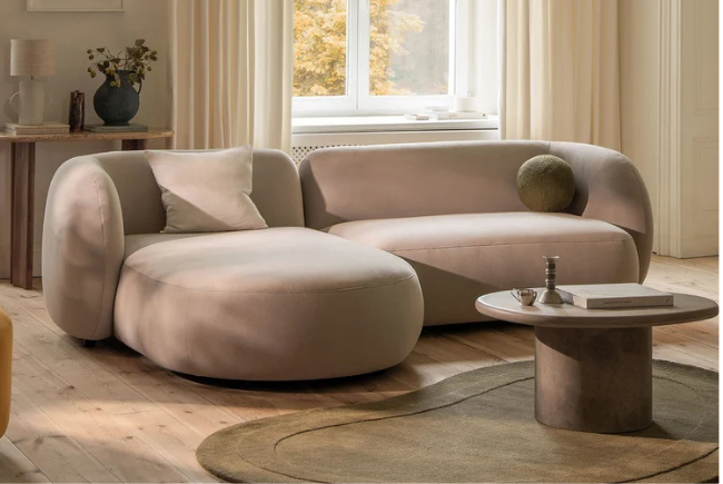 sofa-kvalitatīva-stūra